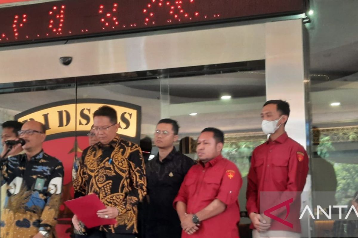 Kejaksaan Agung cari bukti aliran uang Rp40 miliar Achsanul Qosasi