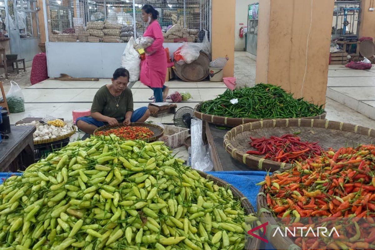 Pemkot  Surakarta koordinasi lintas wilayah sikapi kenaikan harga cabai