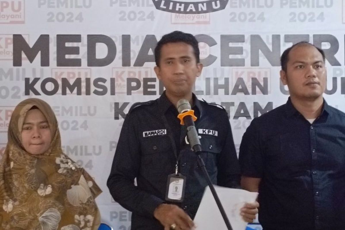 KPU Batam umumkan 733 orang masuk DCT Pemilu DPRD Kota Batam 2024