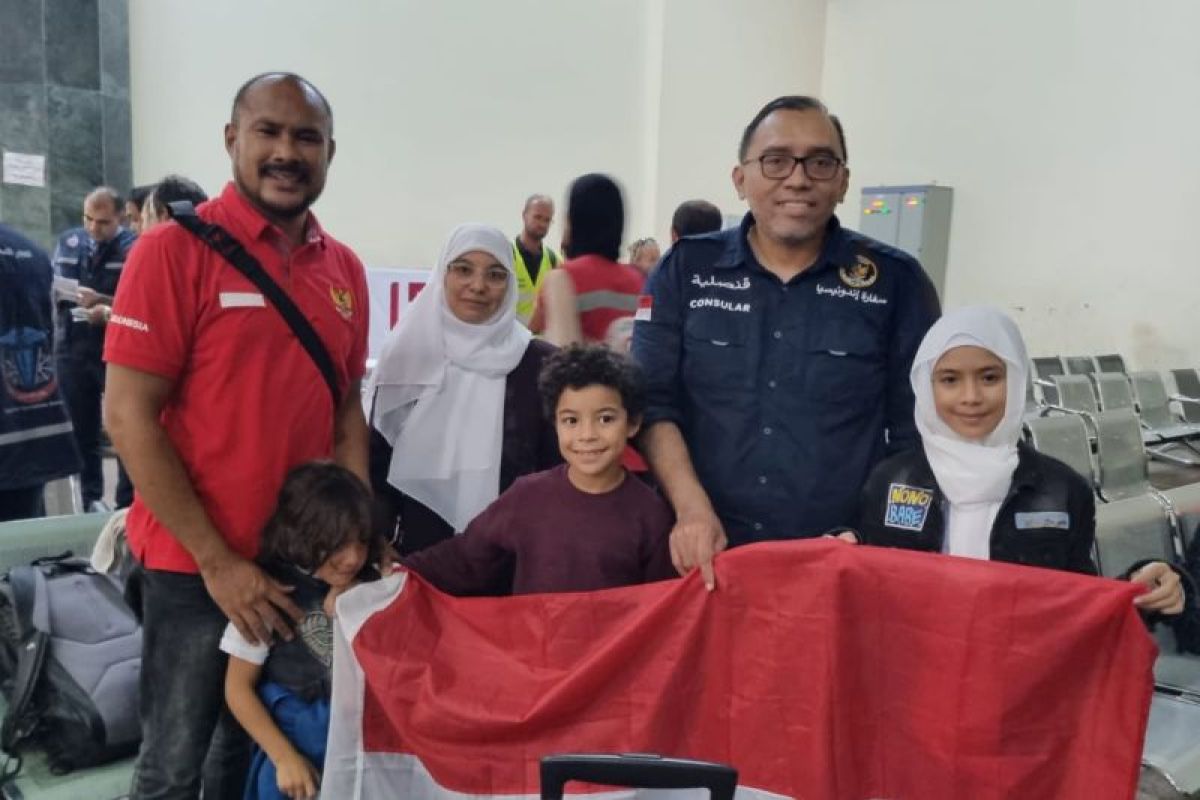 Kemlu konfimasi kepulangan keluarga Abdillah Onim dari Gaza ke Indonesia