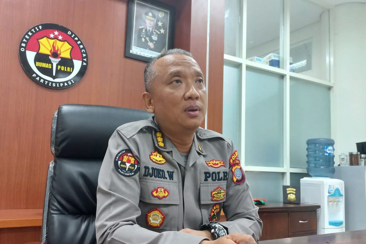 Mantan Rektor Untad-Palu dan mahasiswi jadi tersangka pelanggaran ITE