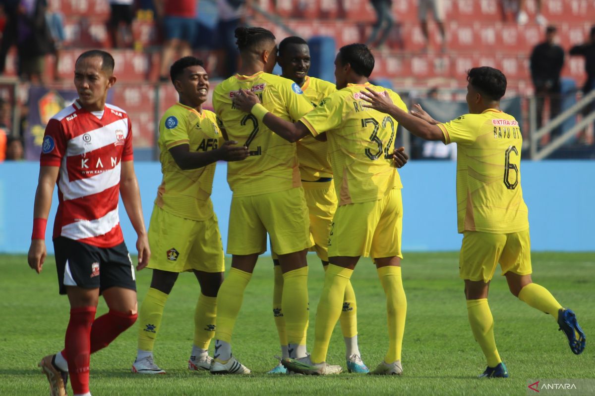 Persik Kediri pesta gol atas Madura United