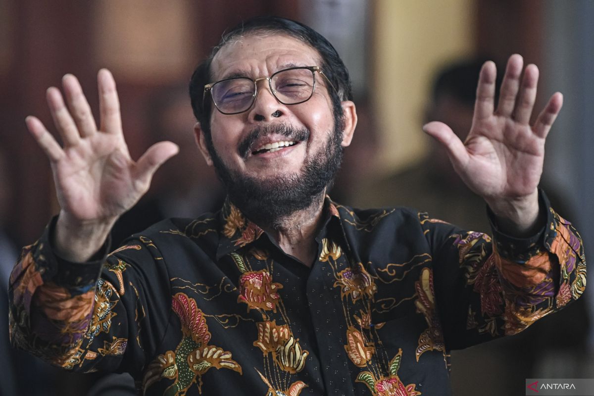 Baca, kasus suap Wamenkumham hingga Anwar Usman diberhentikan