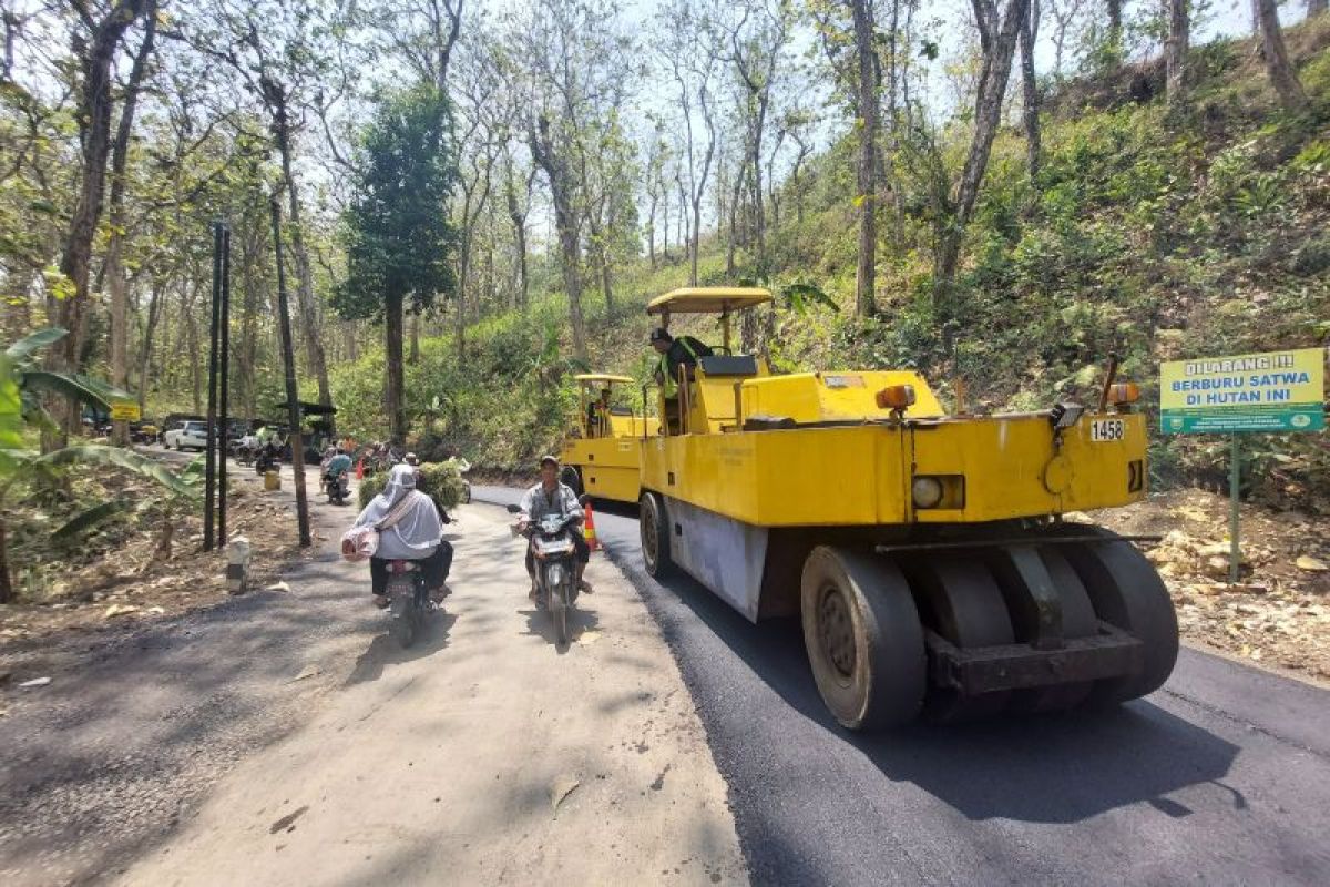 Kementerian PUPR rehabilitasi  Jalan Adipala-Ayah