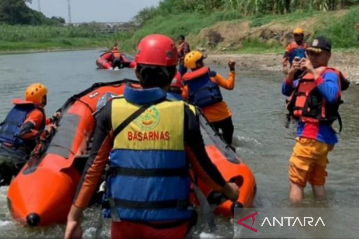 BPBD lanjutkan pencarian bocah terbawa  arus sungai Enim