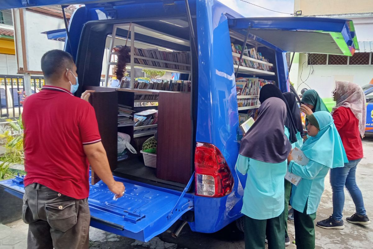 Mataram menggencarkan program peningkatan literasi di sekolah