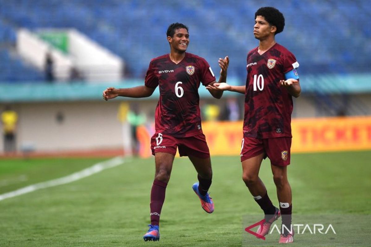 Timnas Venezuela hancurkan Selandia Baru skor 3-0