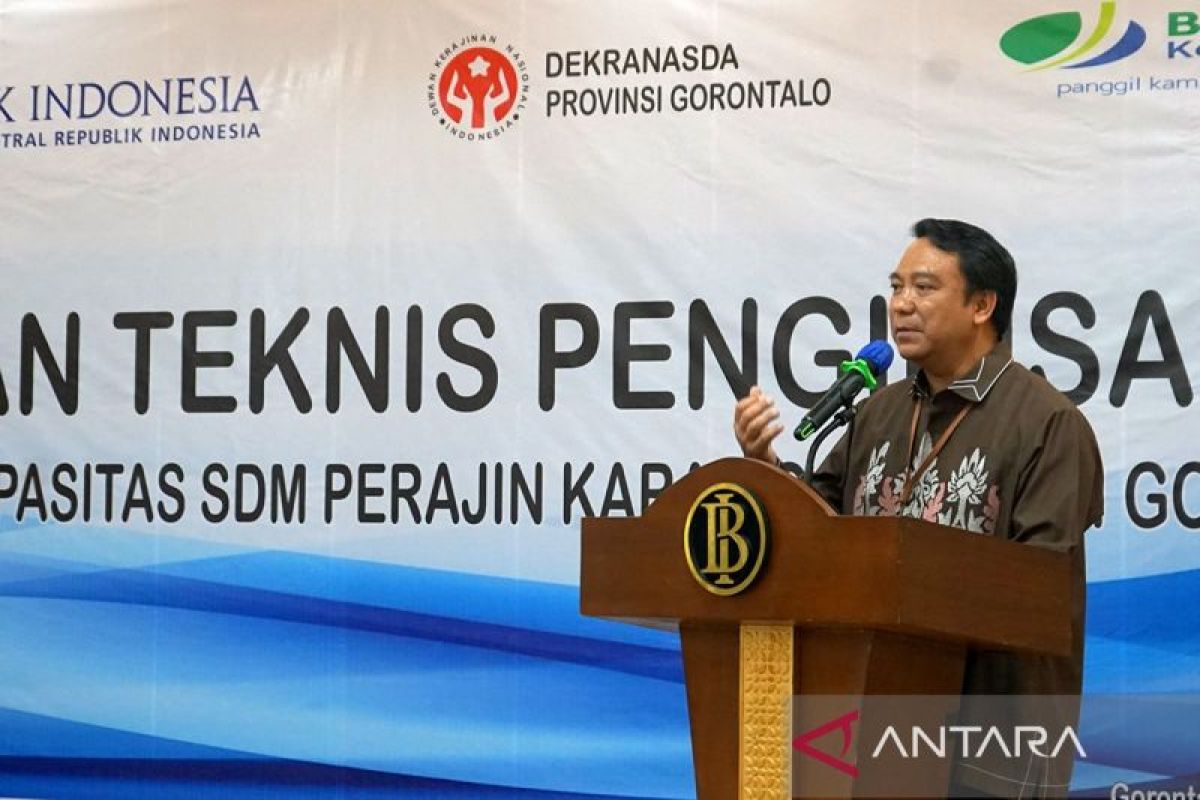 Regenerasi perajin sulam karawo kian mendesak