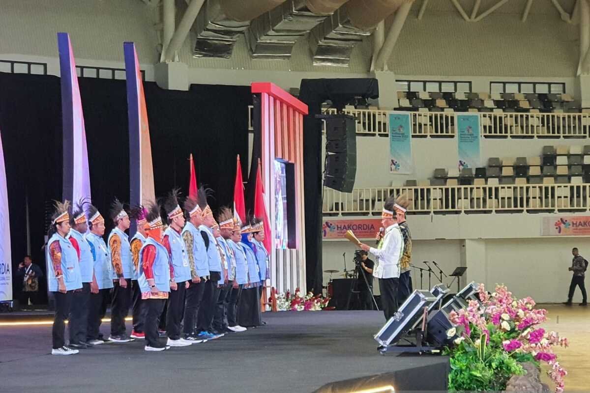 Pj Gubernur Ridwan kukuhkan penyuluh antikorupsi di Papua