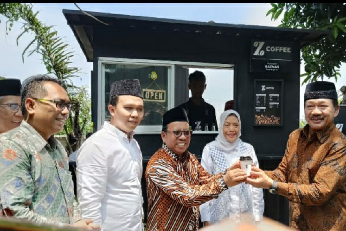 Zakat Corner Baznas pertama berdiri di UIN Walisong