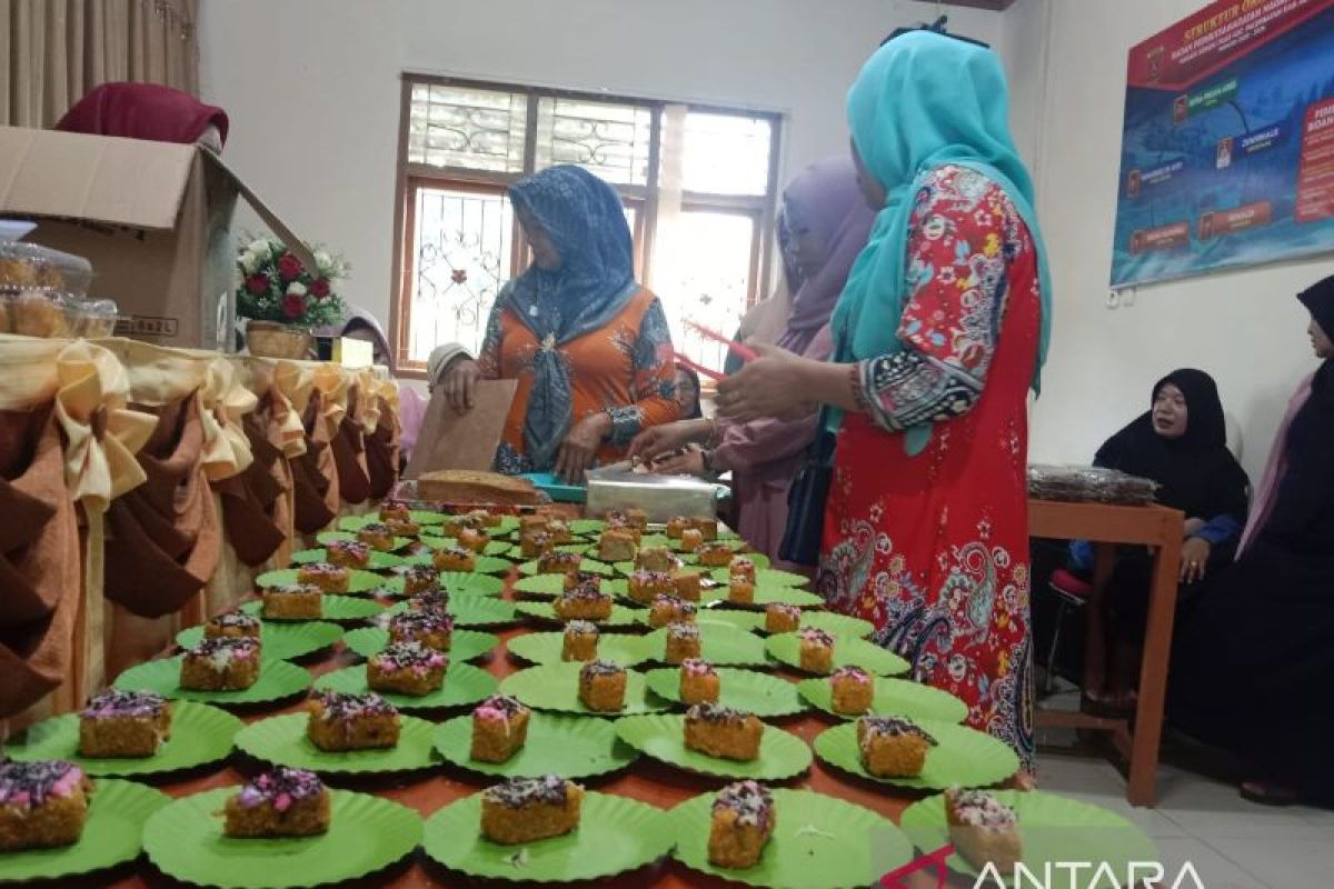 Nagari di Agam latih 50 warga buat makanan berbahan hasil perkebunan