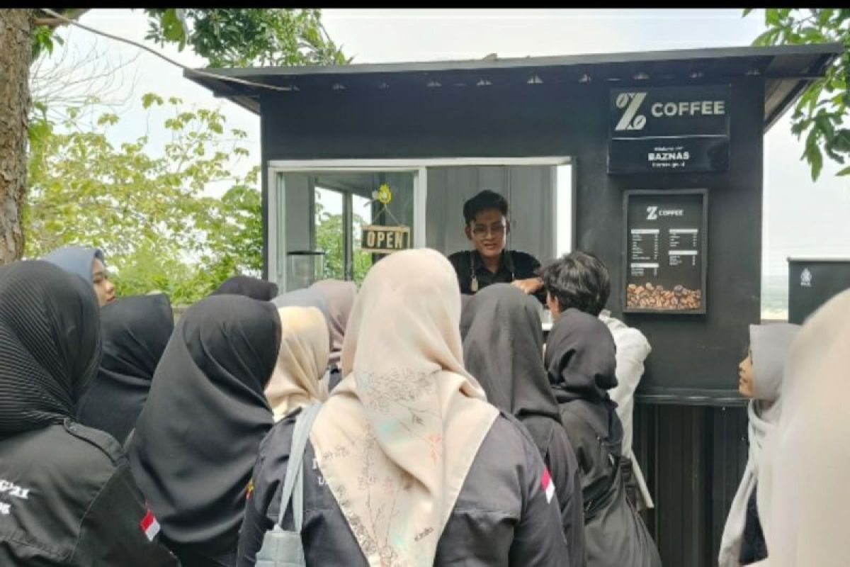 Mimpi jadi pengusaha terwujud, Hanif kelola Z Coffe Baznaz