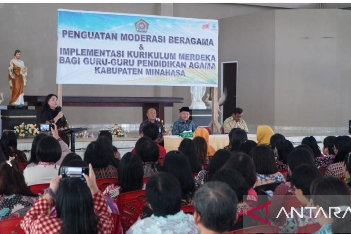 Kemenag beri penguatan moderasi beragama bagi guru di Minahasa