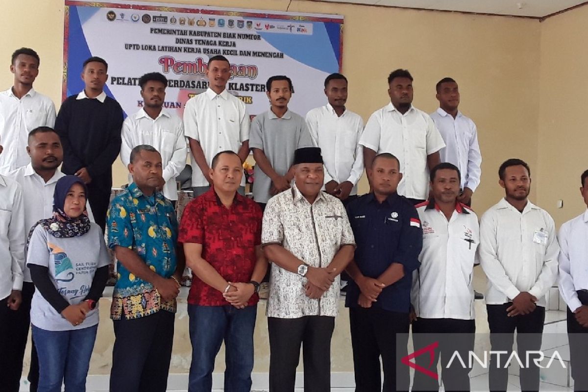 Pemkab Biak tingkatkan keterampilan 48 warga OAP