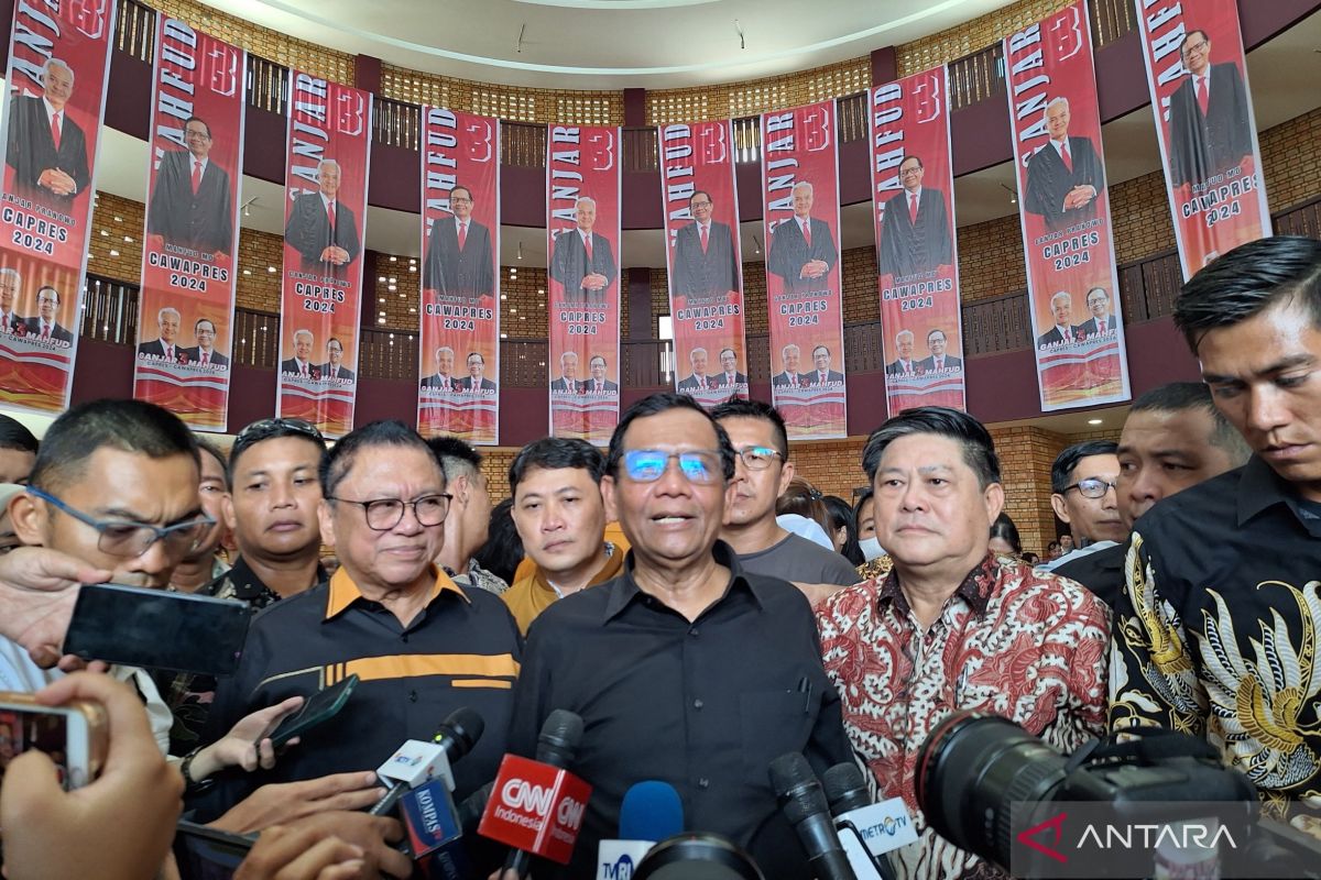 Cawapres Mahfud MD bersilaturahim dengan warga Tionghoa di Pontianak