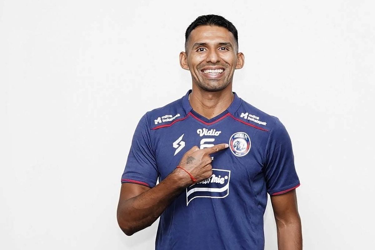 Pelatih Arema Fernando Valente akui Gilbert Alvarez belum capai kondisi terbaik