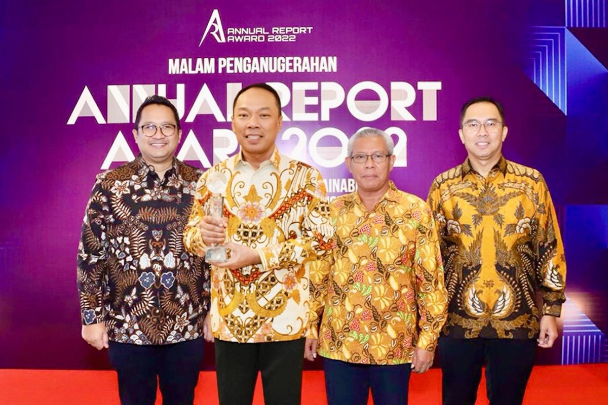 Jasa Raharja raih penghargaan Annual Report Award 2022