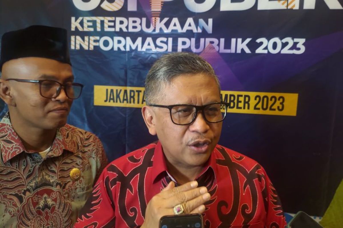 Hasto tanggapi usulan debat berbahasa Inggris