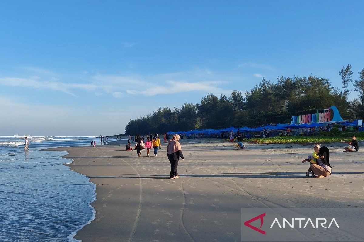 Pemprov Bengkulu mulai tata destinasi Pantai Panjang