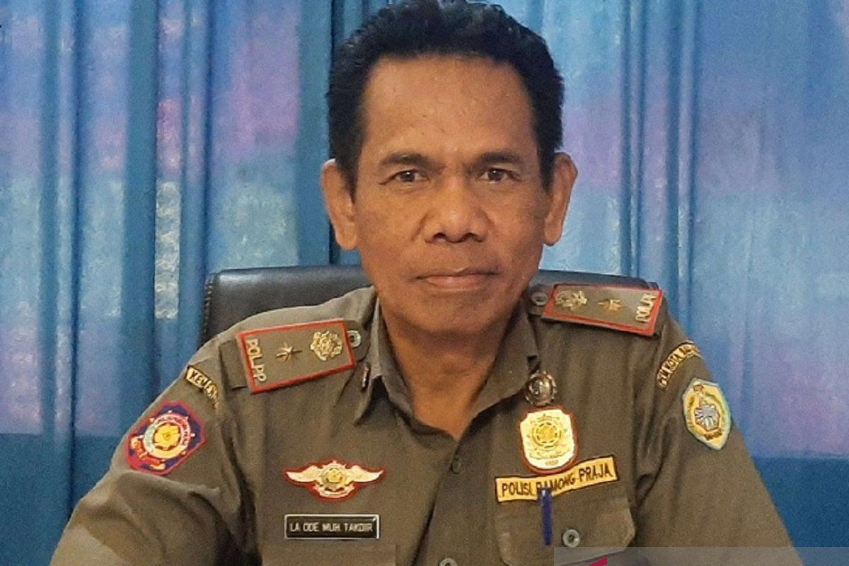 Satpol PP Baubau tertibkan 770 baliho peserta Pemilu