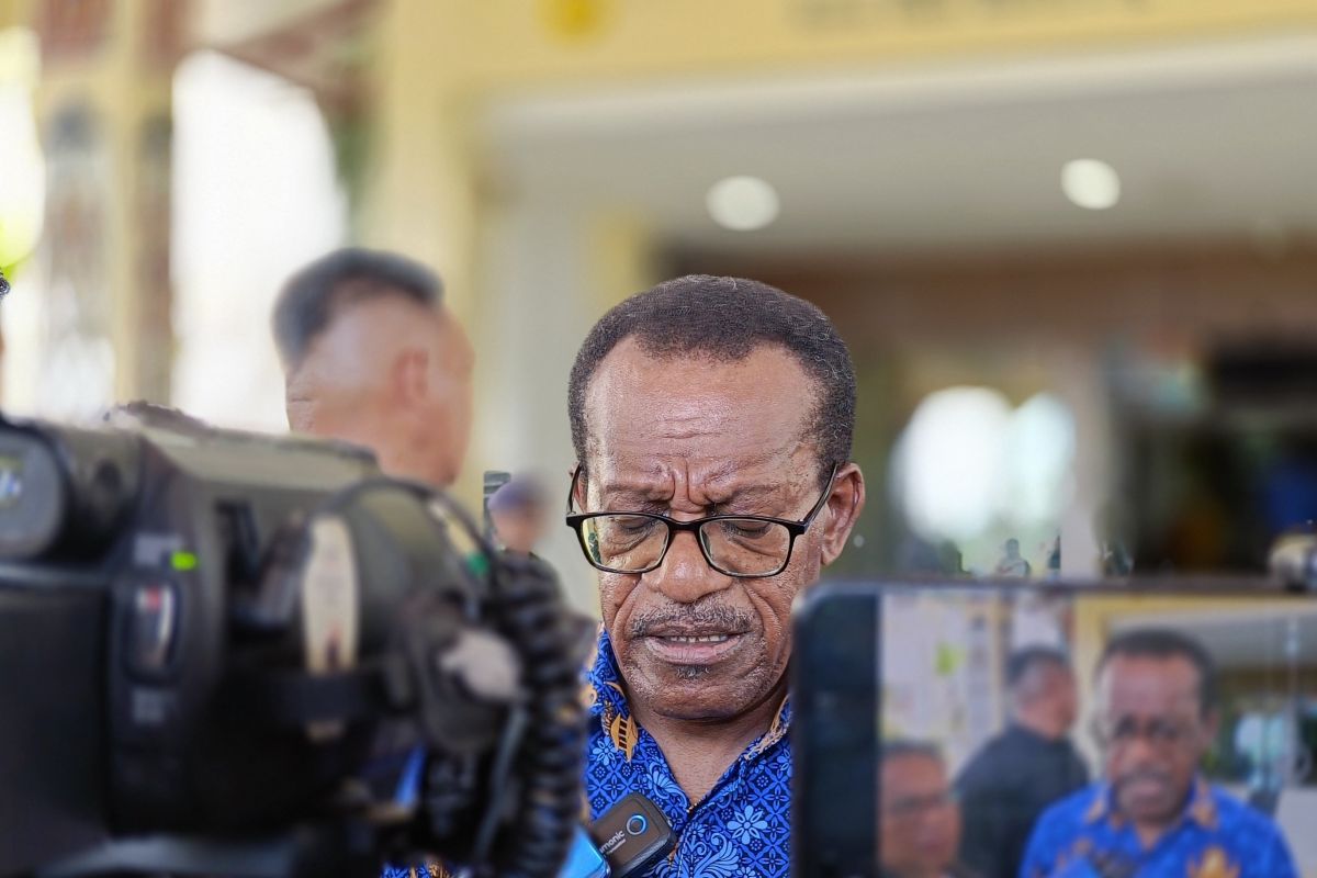 PJ Wali Kota Jayapura-Papua minta ASN menjaga netralitas saat pemilu