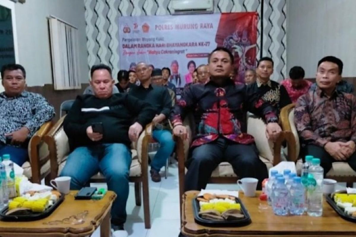 Ketua DPRD nobar Gelar Budaya Wayang Kulit