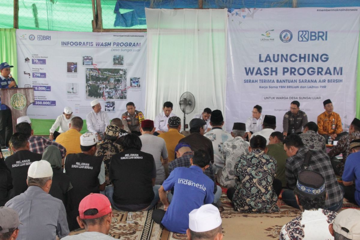 WASH Program LAZnas PHR dan YBM BRILian, 200 keluarga di Sungai Luar tak lagi krisis air