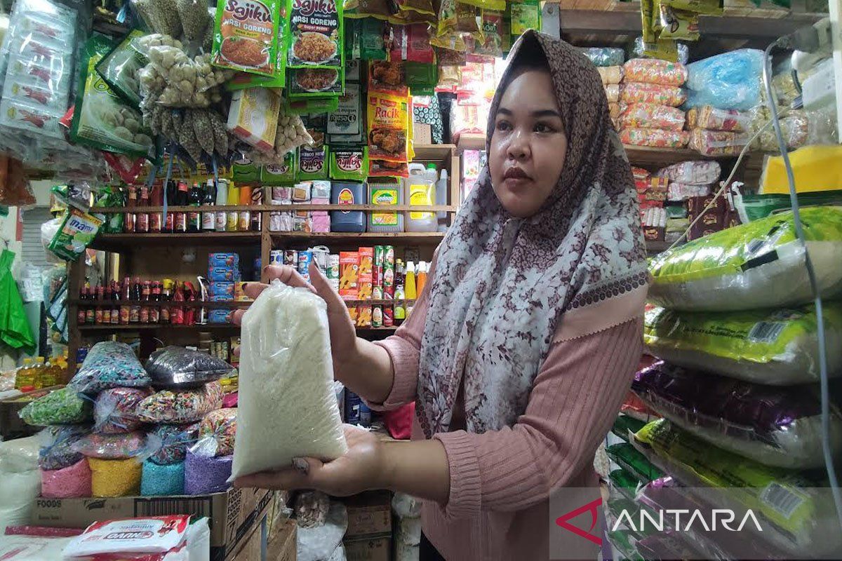 Harga gula pasir di Sampit tembus Rp18.000 per kilogram