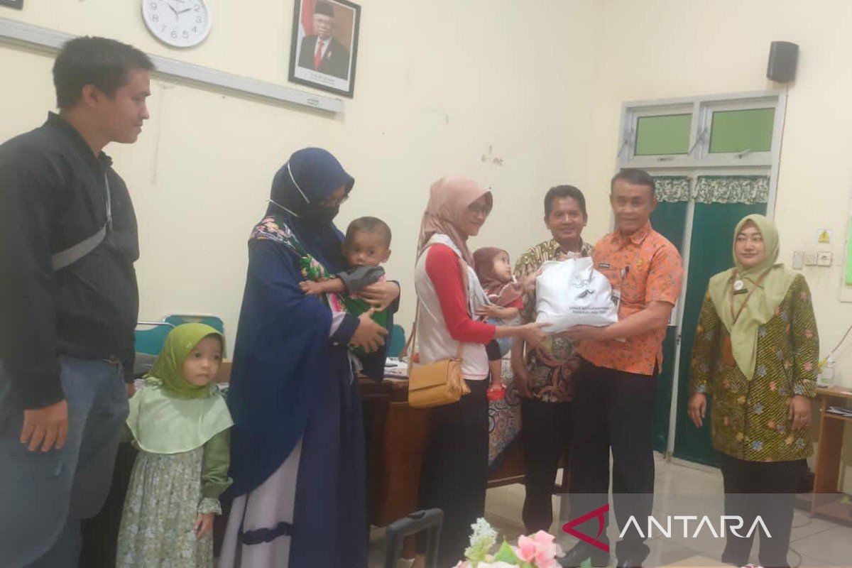 Pemkot Pekalongan salurkan paket bahan pangan untuk tekan stunting