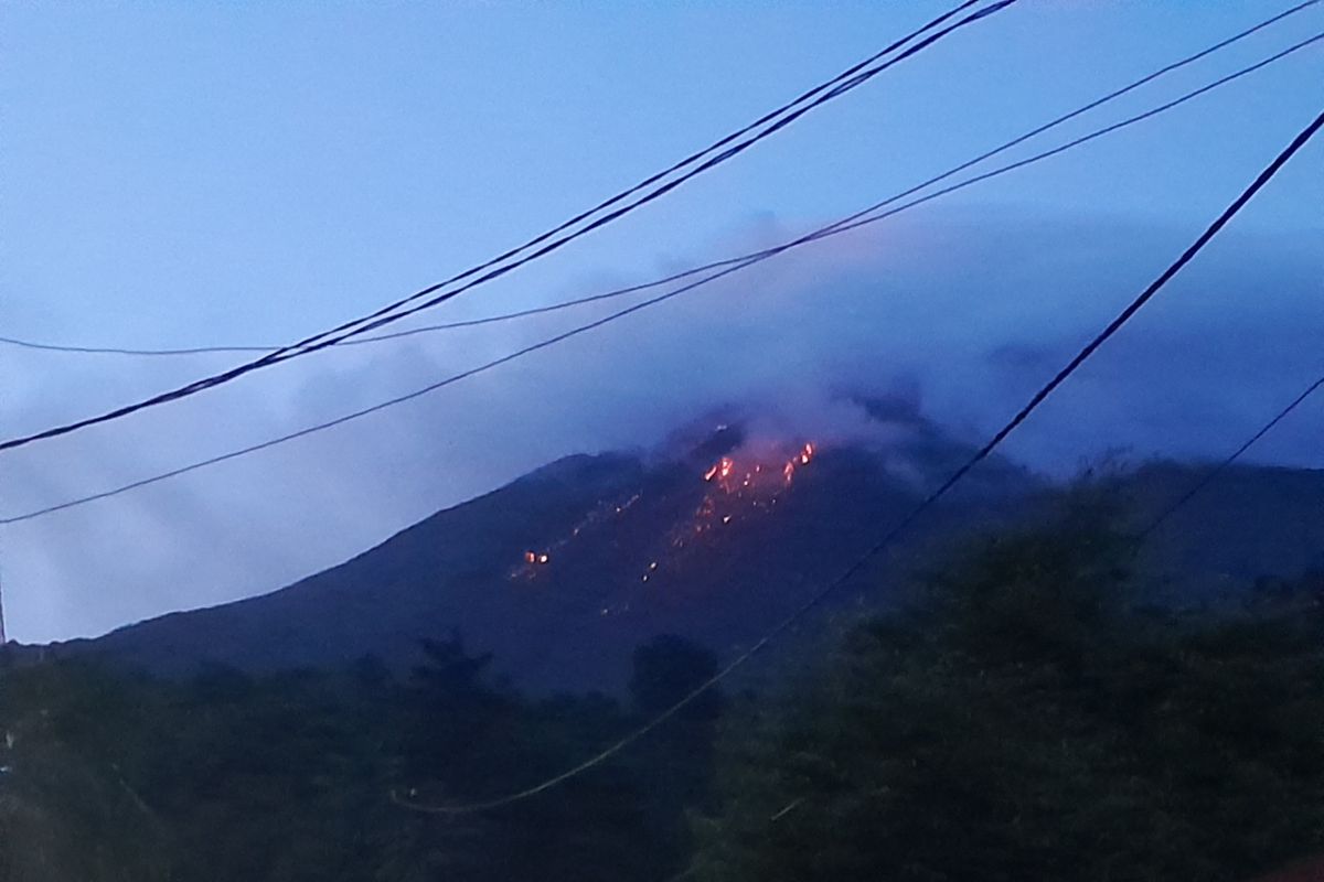 PGA Karangetang Siau beri peringatan untuk pendaki