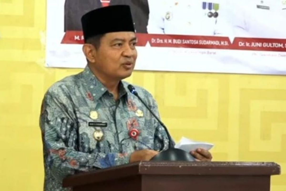 Penjabat Bupati Kobar minta pembinaan atlet usia dini ditingkatkan