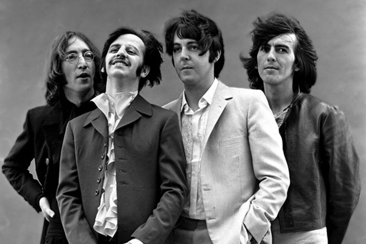 Mungkinkan The Beatles bersatu jika John Lenon tak tewas