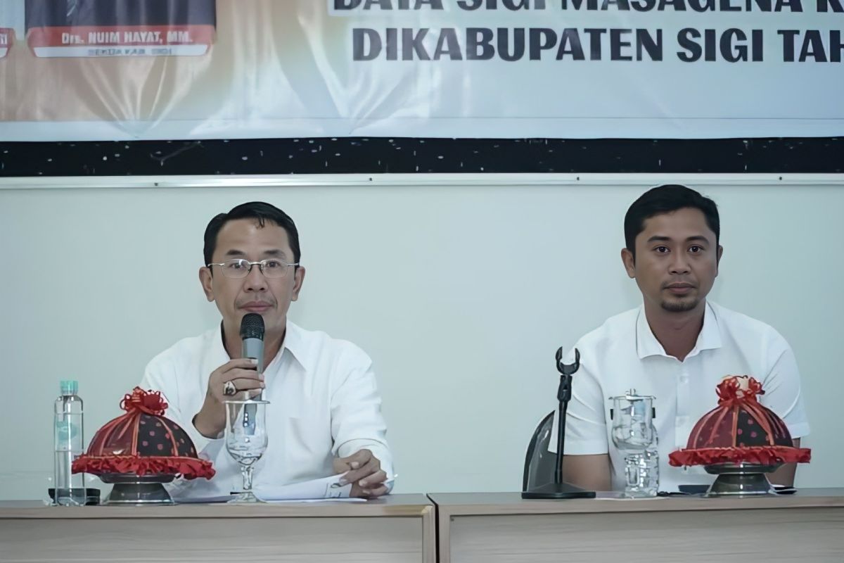 Pemkab-Sigi minta camat dan kepala desa rutin data warga miskin