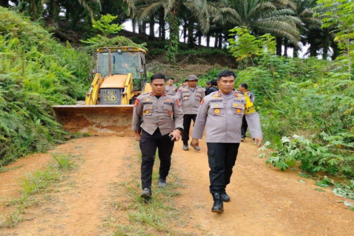 Polres Kotim patroli skala besar antisipasi penjarahan TBS Kelapa Sawit