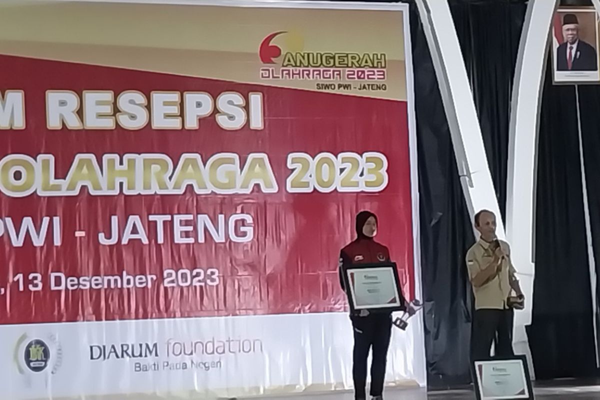 Kiromal Katibin dan Atifa Fismawati atlet terbaik Jateng SIWO PWI 2023