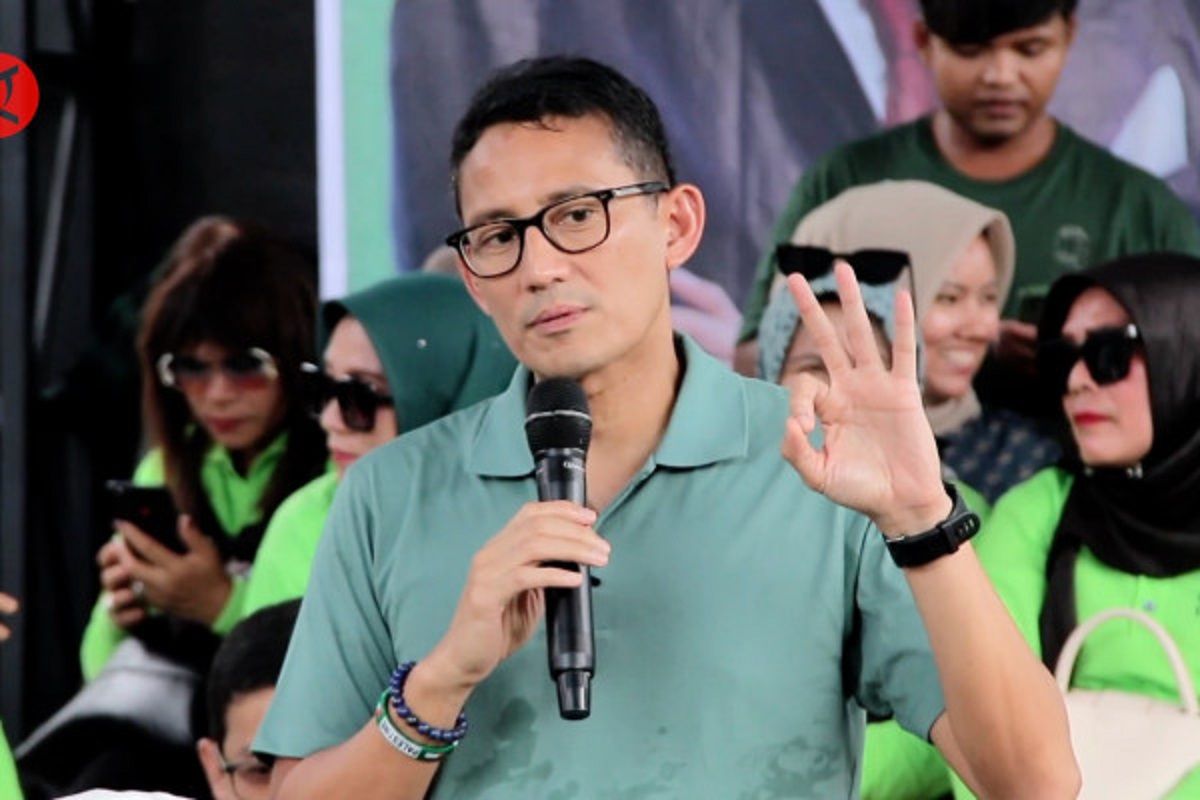 Menparekraf Sandiaga Uno sebut 107 juta pergerakan libur Nataru harus dimaksimalkan