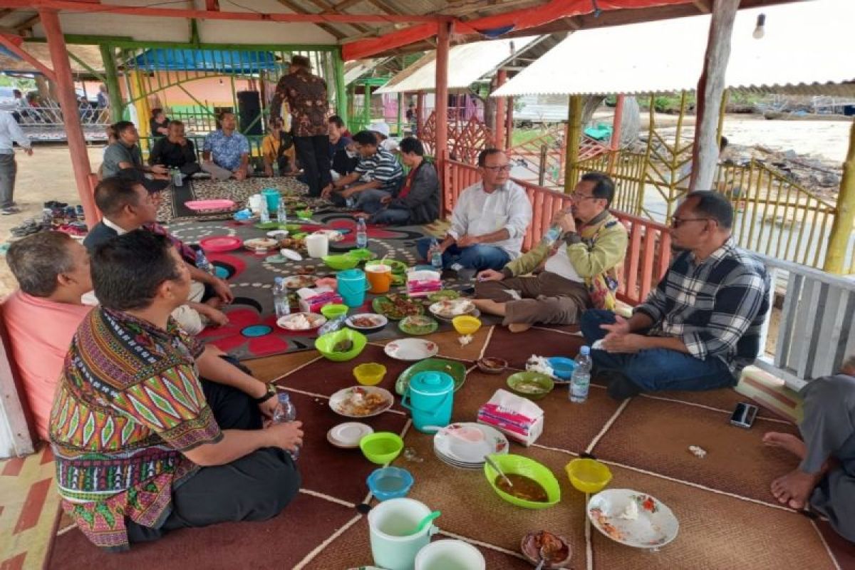 Masyarakat keluhkan limbah, tambak udang vaname di Sukamara perlu diaudit