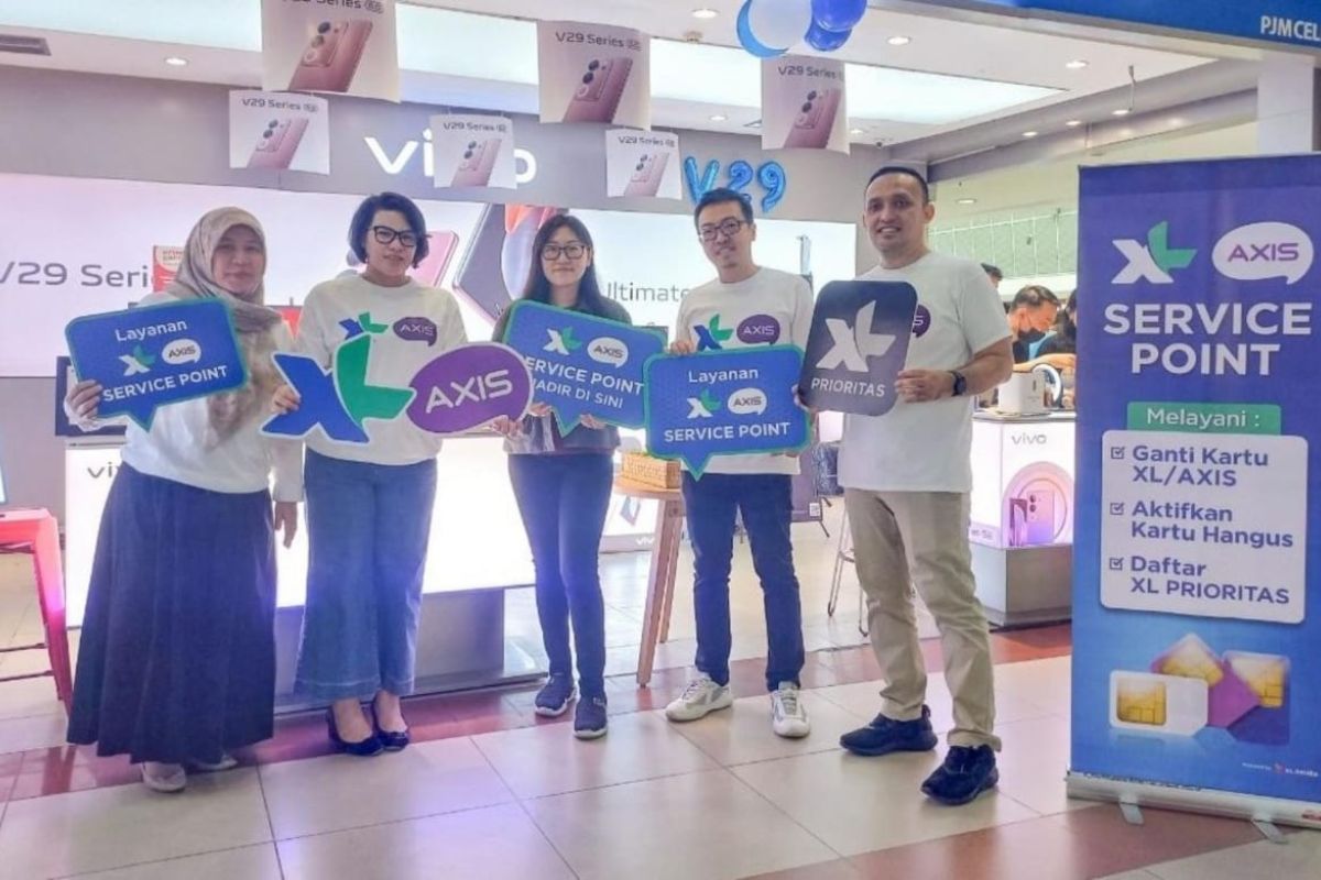 XL Axiata hadirkan 100 XL AXIS Service Point di 70 kota