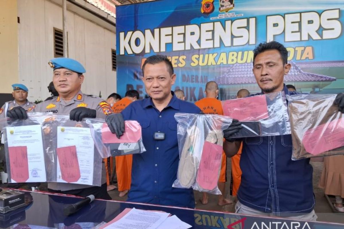 Polisi menangkap ASN Sukabumi terlibat jaringan penipuan