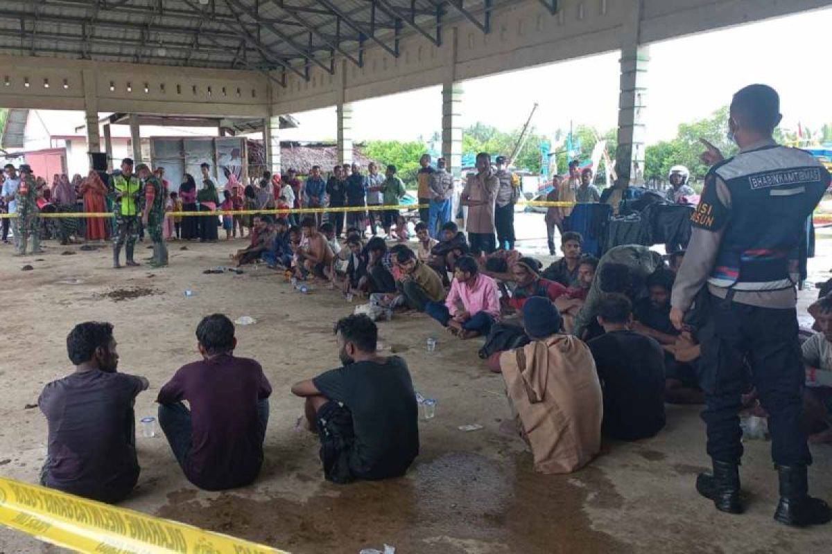 50 imigran Rohingya mendarat di Aceh Timur, lari dan sembunyi