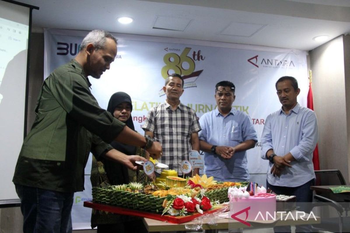 PARADE FOTO - Kesederhanaan saat HUT ke-86 ANTARA di Riau