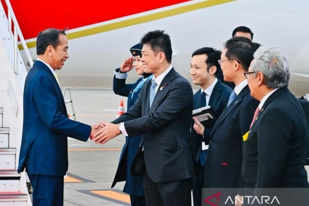 president-jokowi-arrives-in-tokyo-for-meeting-with-pm-kishida