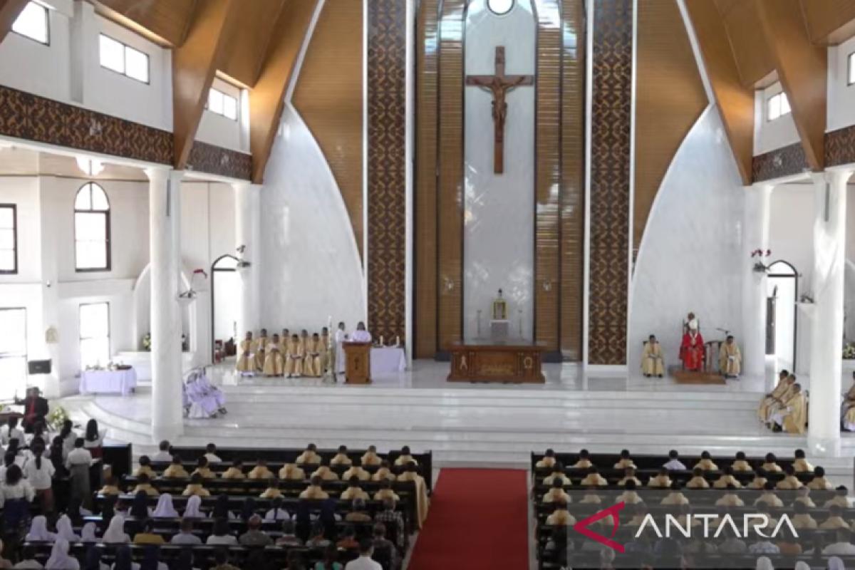 Mgr Petrus Turang imbau umat Katolik gelorakan semangat cinta kasih