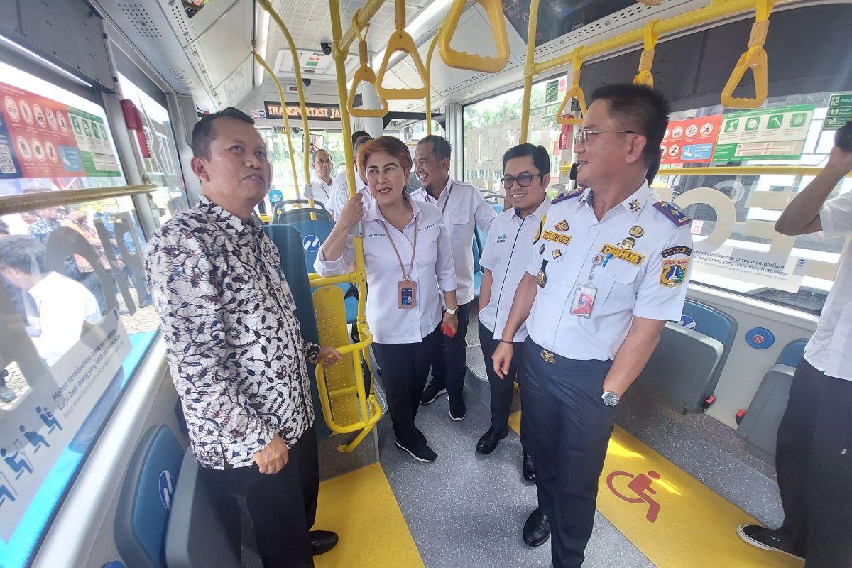 Kemenhub sasar 117 perumahan untuk gunakan transportasi massal kurangi kemacetan