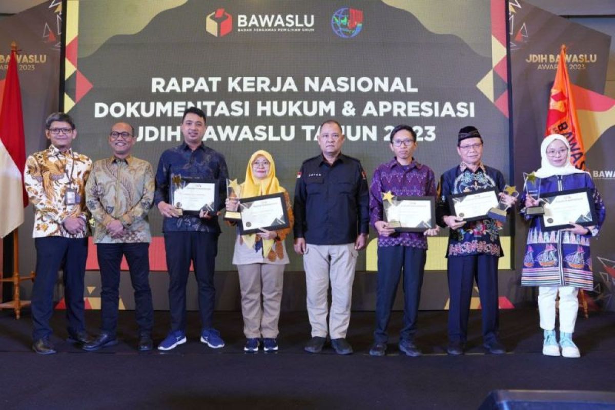 Bawaslu Semarang kembali raih terbaik 1 pada JDIH Award 2023