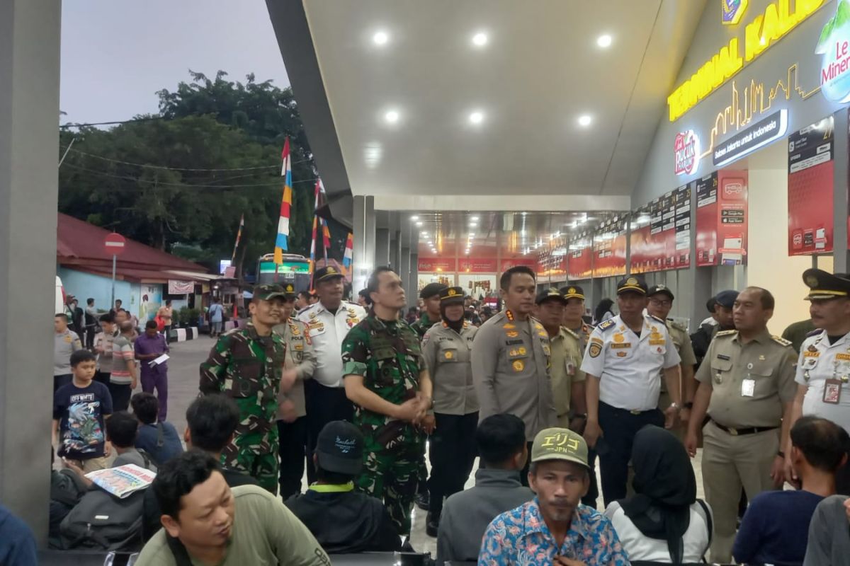 Terminal Kalideres catat penumpang 658 orang pada libur Natal