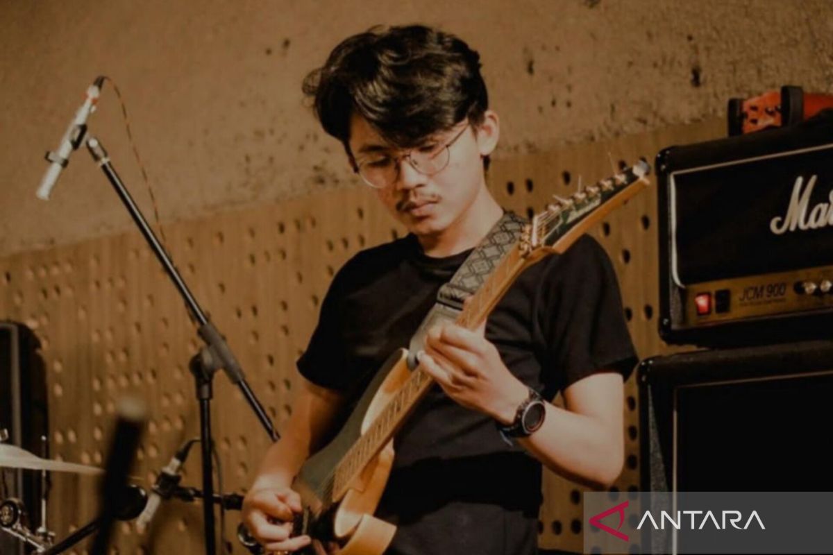 Gitarik Kotak puji musisi Bukittinggi rilis Musik Instrumental