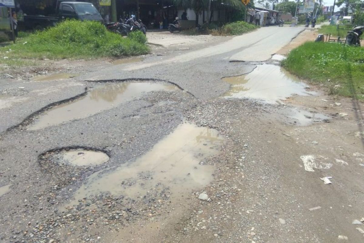 MKC menerima 183 laporan gangguan fasiltas umum di Padang