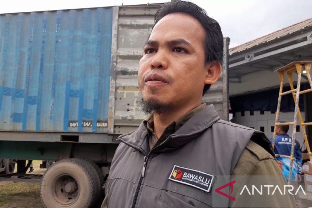 Bangka Tengah tertibkan APK melanggar