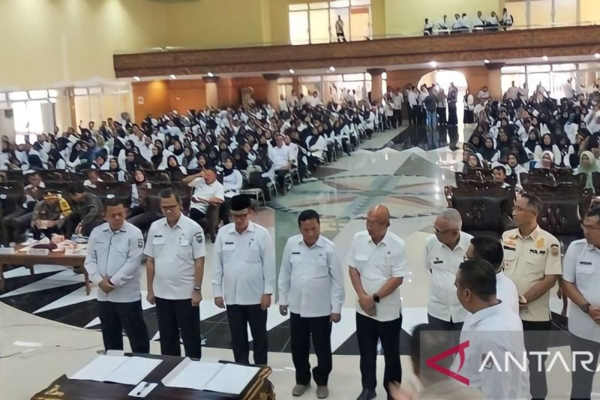 Pj Bupati OKU ingatkan sanksi berat ASN terlibat politik praktis